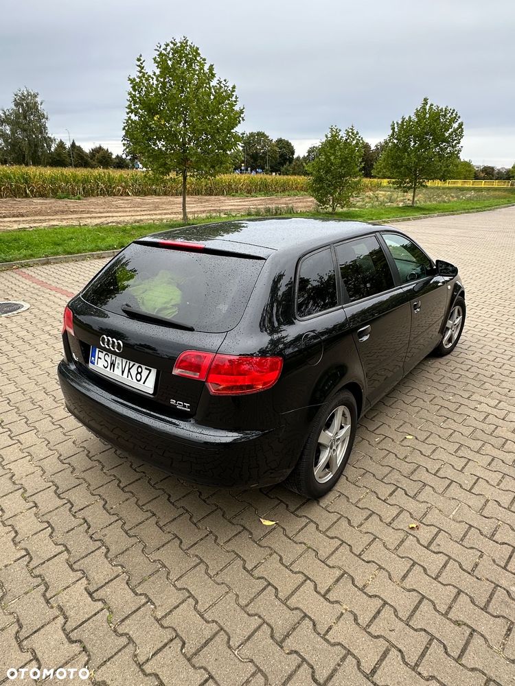 Audi A3 Sportback 2.0T FSI Quattro Ambition - 5