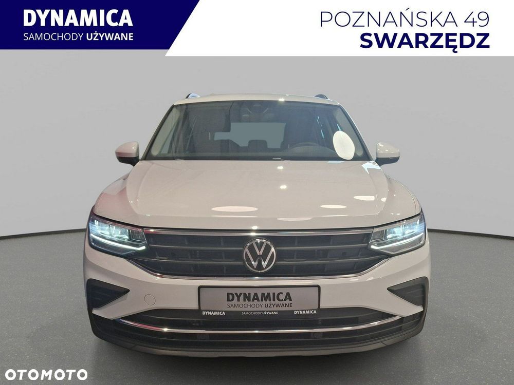 Volkswagen Tiguan - 3