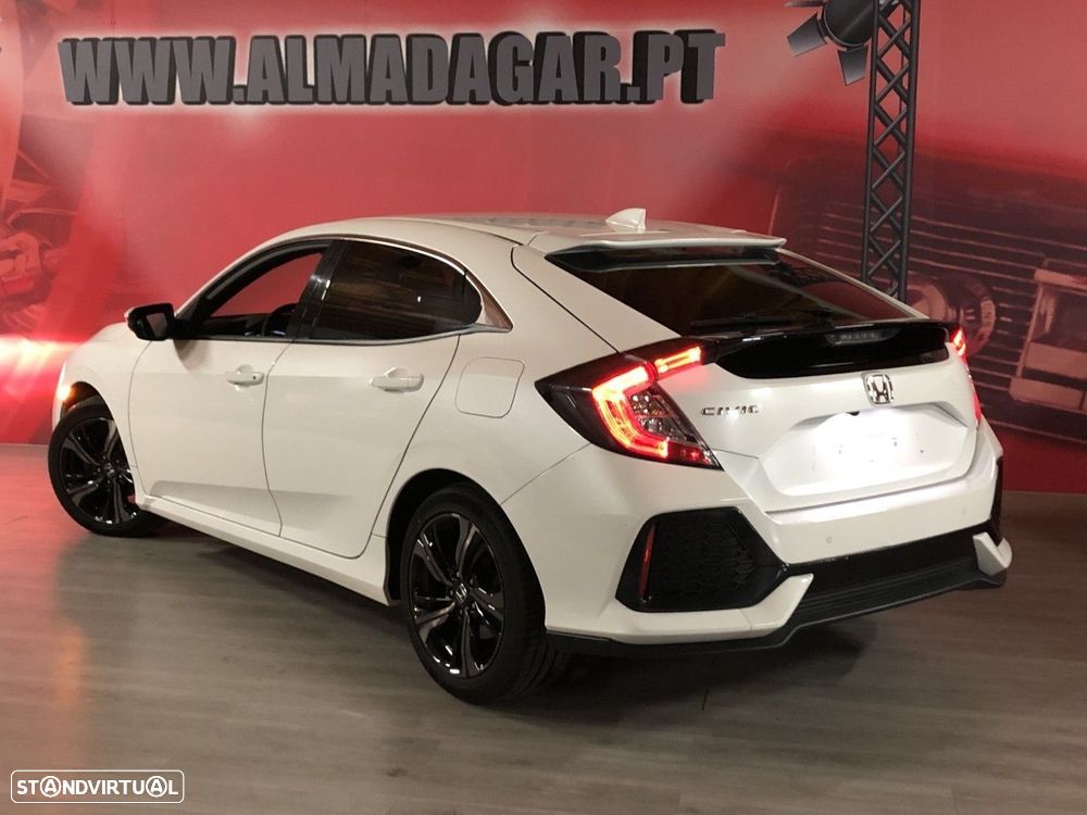 Honda Civic 1.0 i-VTEC Executive Premium - 4