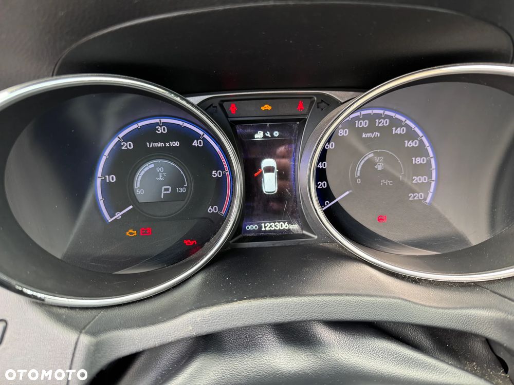 Hyundai ix35 2.0 CRDi Premium 4WD - 21