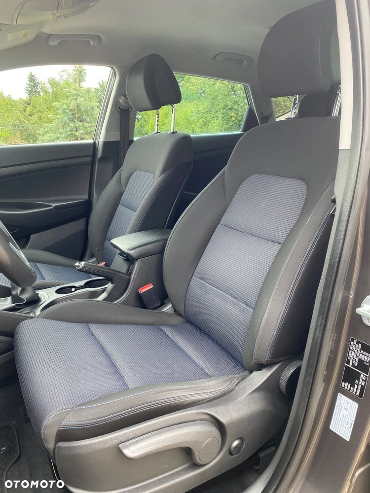 Hyundai Tucson 1.6 GDI BlueDrive GO 2WD - 10