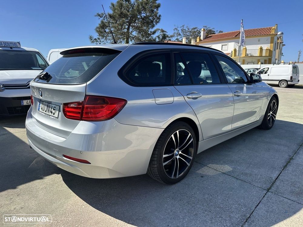 BMW 320 d Line Sport - 12