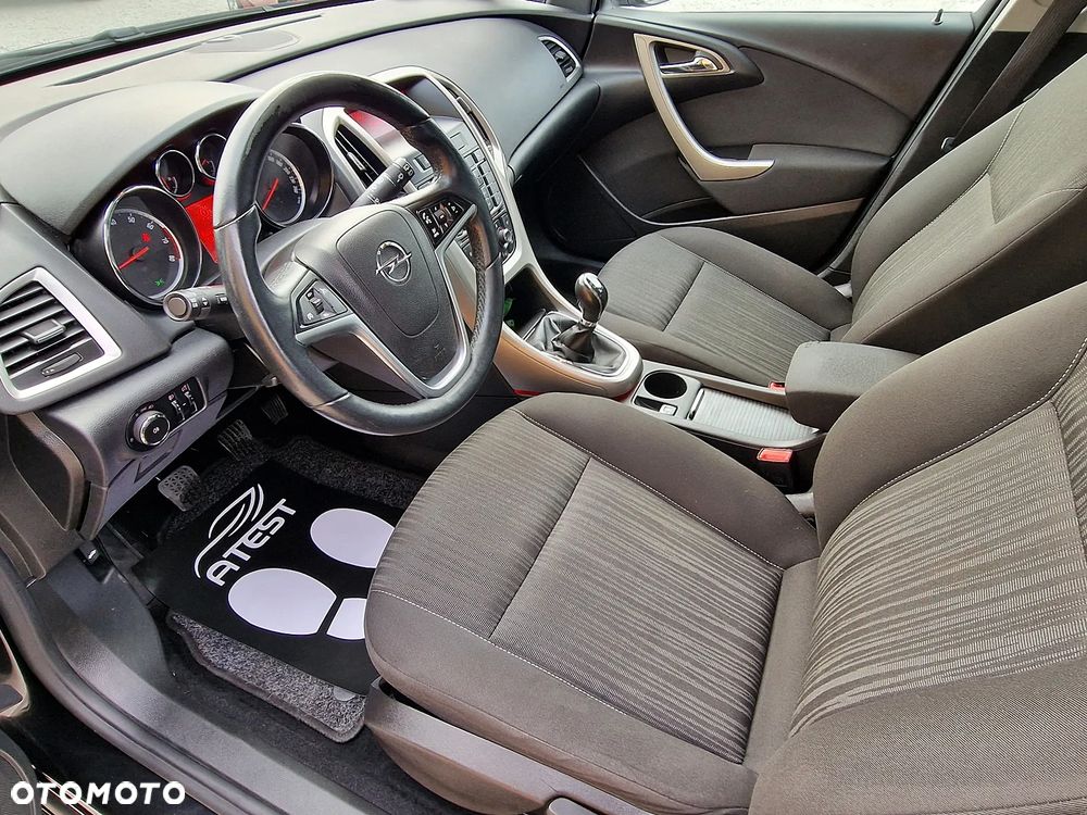 Opel Astra 1.4 T Sport - 8