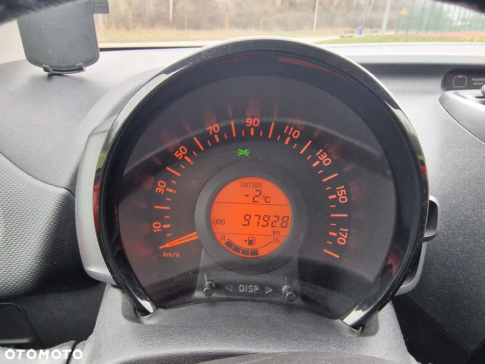 Toyota Aygo 1.0 VVT-i Color Edition - 21