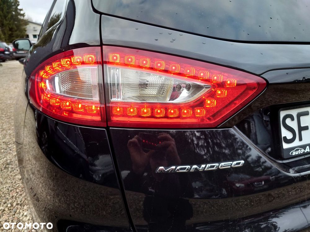 Ford Mondeo 2.0 TDCi Titanium - 33