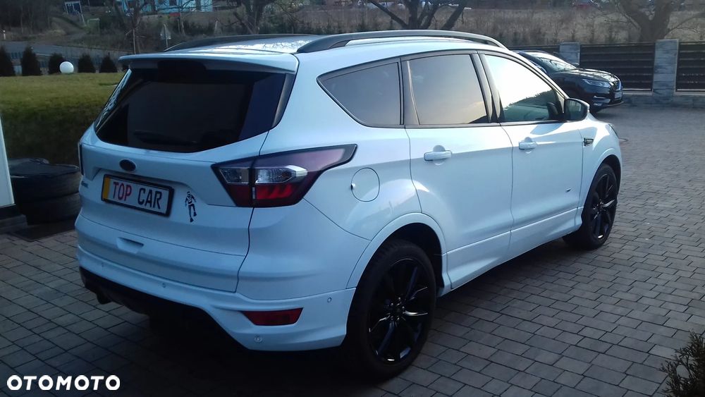 Ford Kuga 2.0 TDCi 4x4 ST-Line - 10