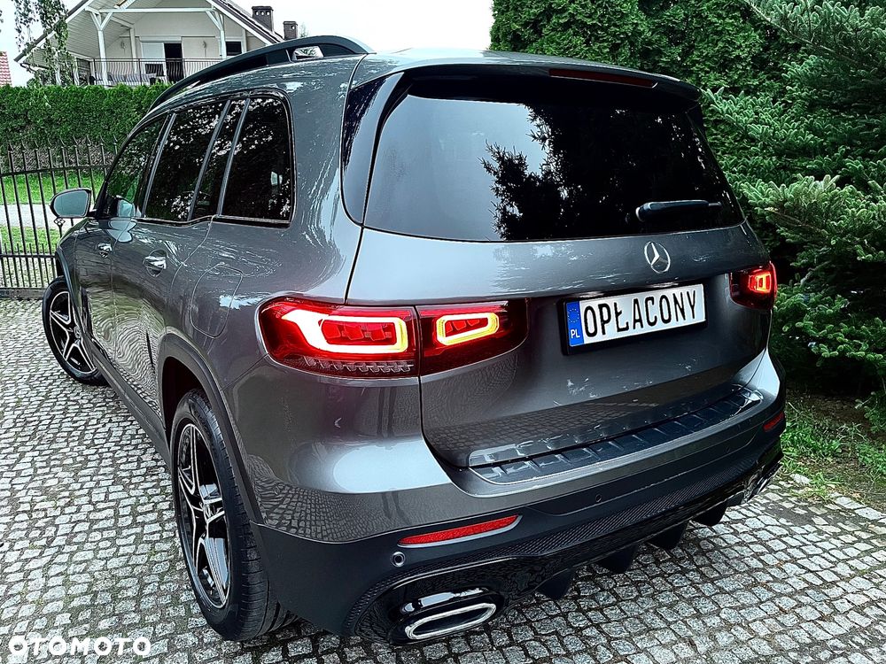 Mercedes-Benz GLB 200 7G-DCT AMG Line - 10