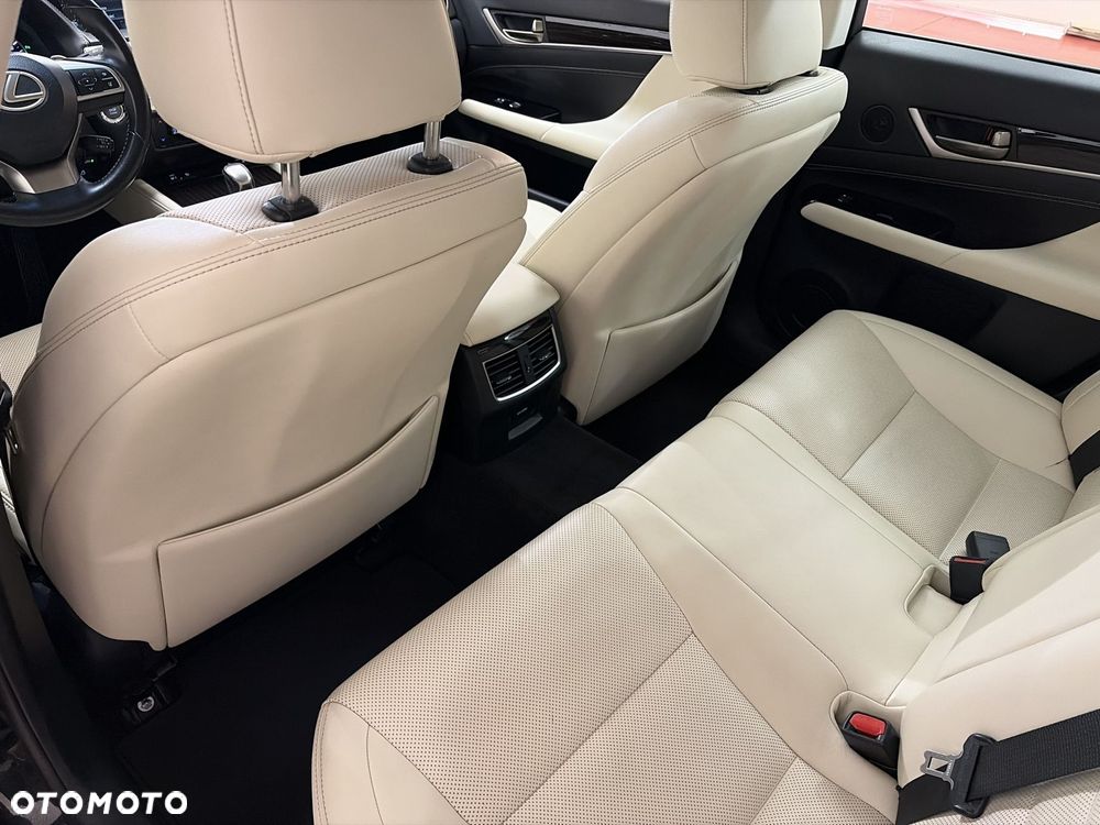 Lexus GS - 11