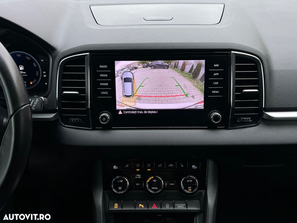 Skoda Karoq 2.0 TDI SCR 4x4 DSG Tour - 12