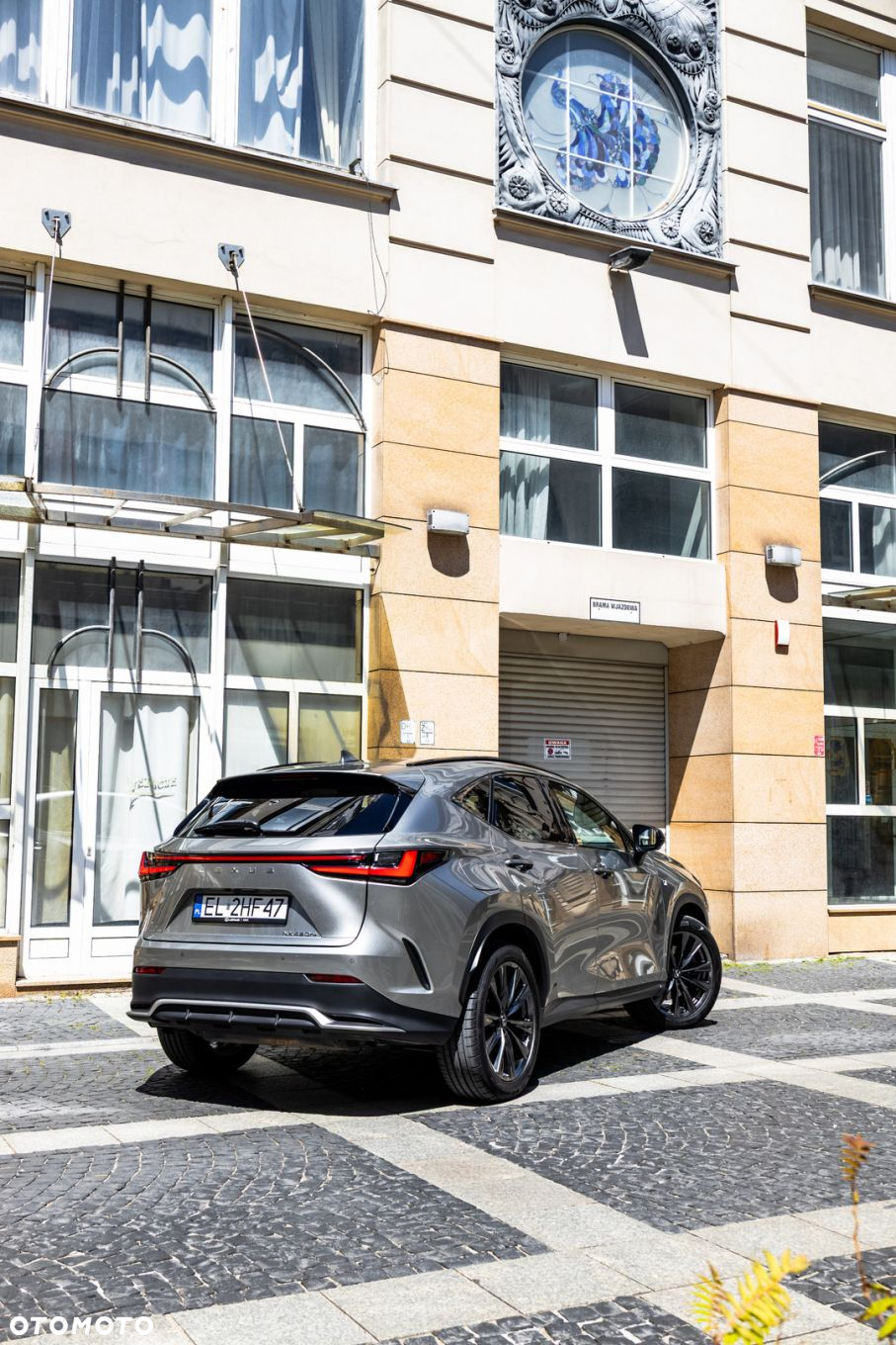 Lexus NX - 9