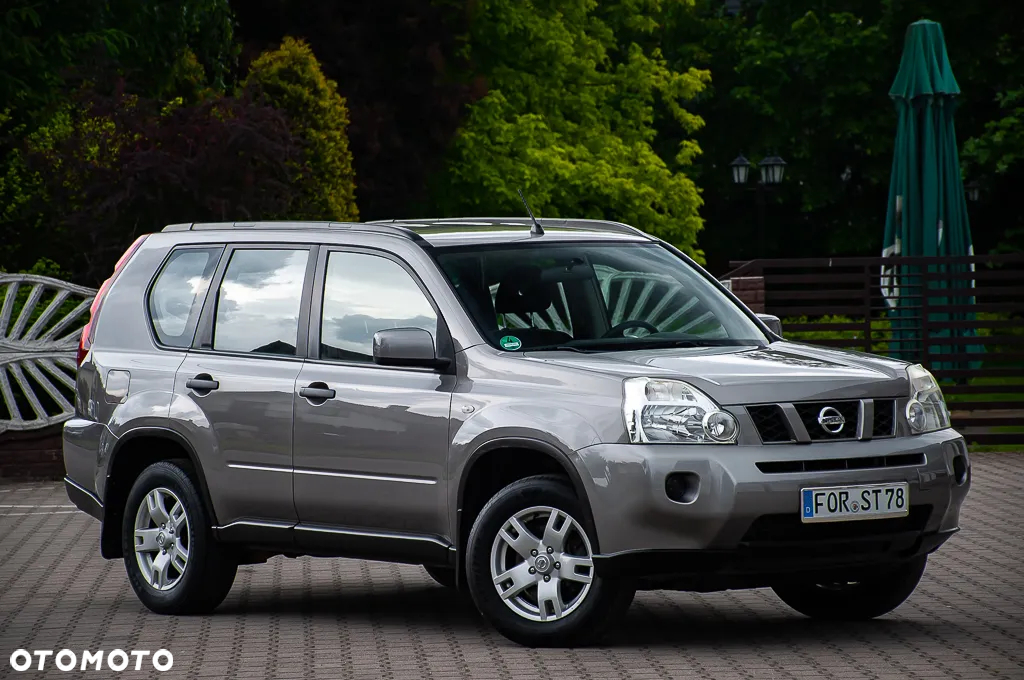 Nissan X-Trail 2.0 dCi 4x4 DPF I-Way - 17