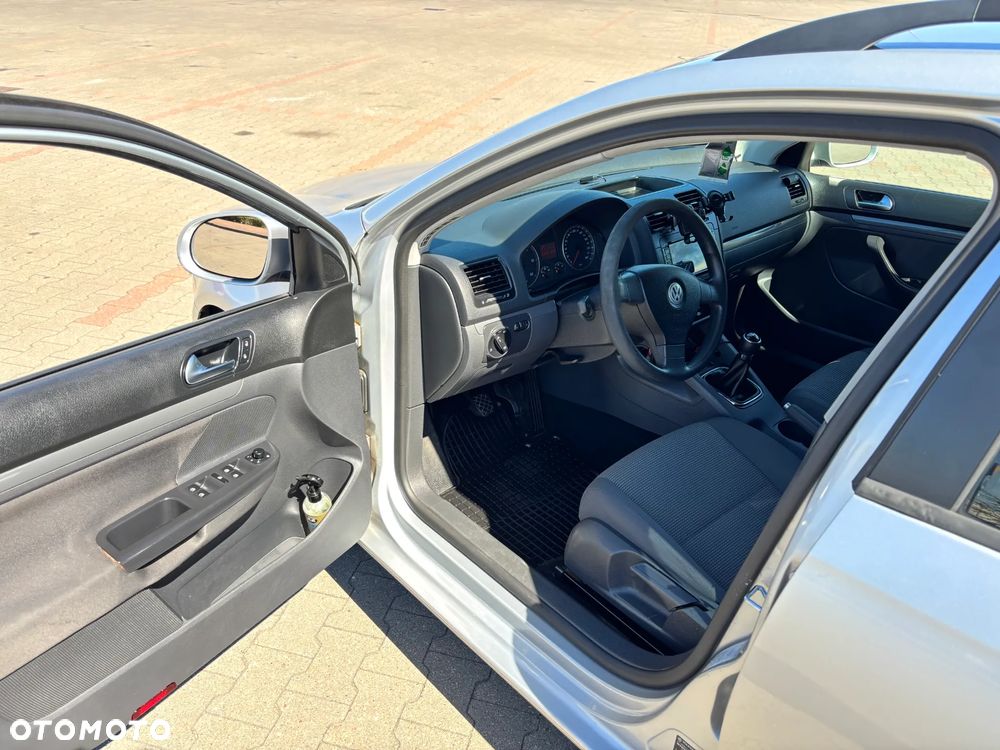 Volkswagen Golf 1.9 TDI Trendline - 11