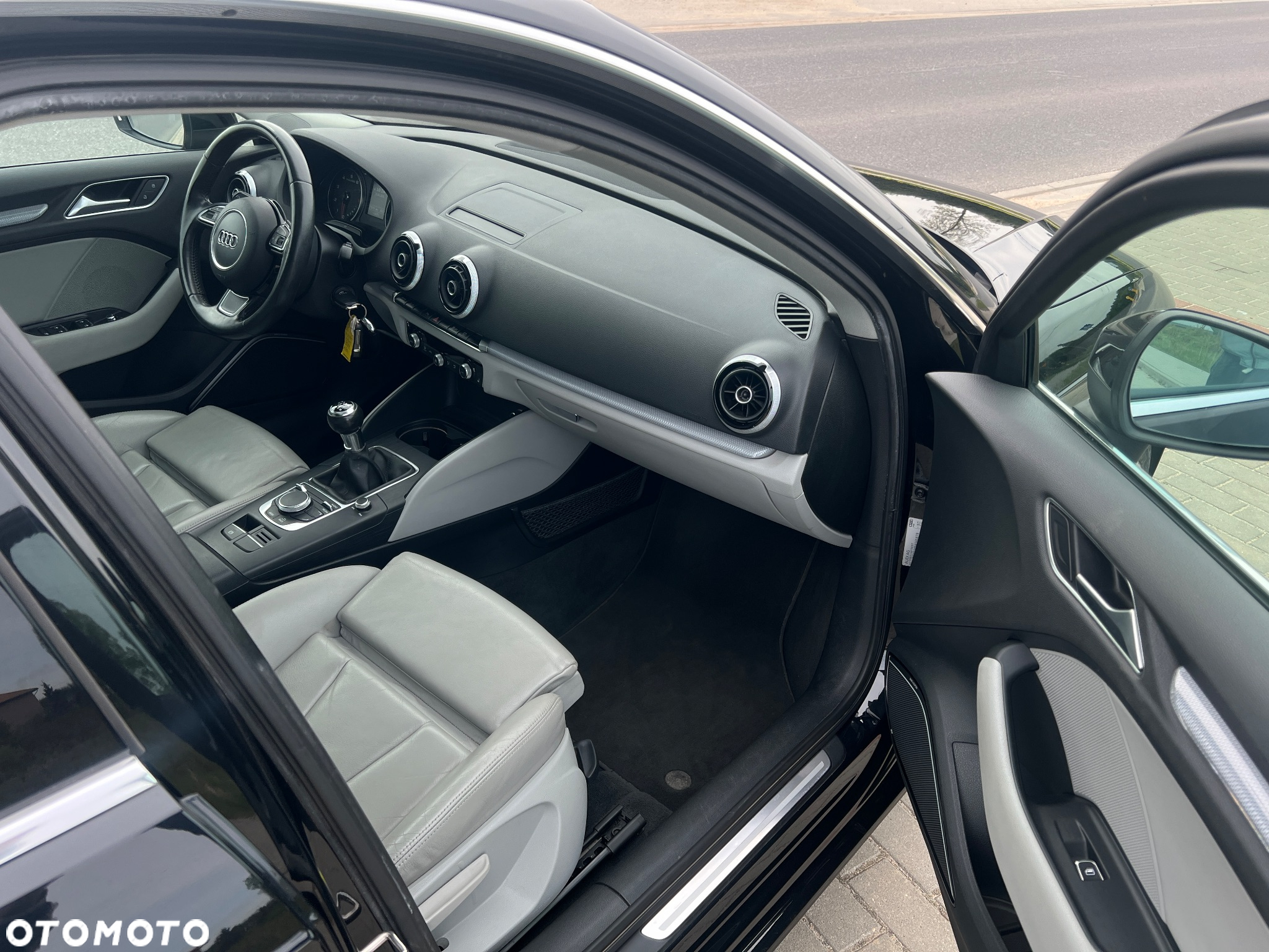 Audi A3 1.4 TFSI CoD Ambiente - 17