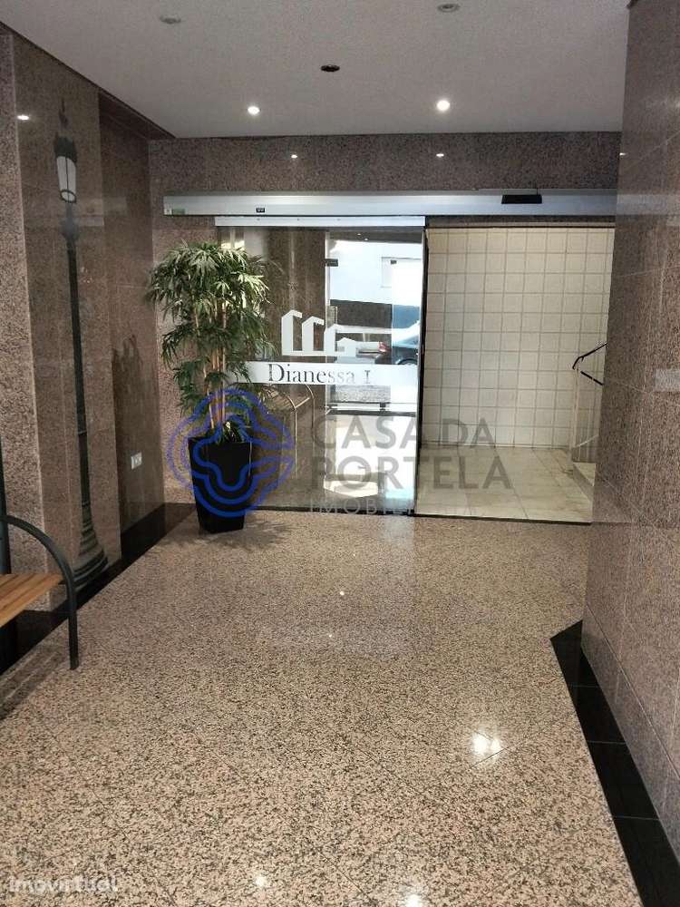 T3 Edifício Dianessa I em zona central. - Grande imagem: 4/54