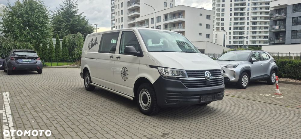 Volkswagen Transporter - 1