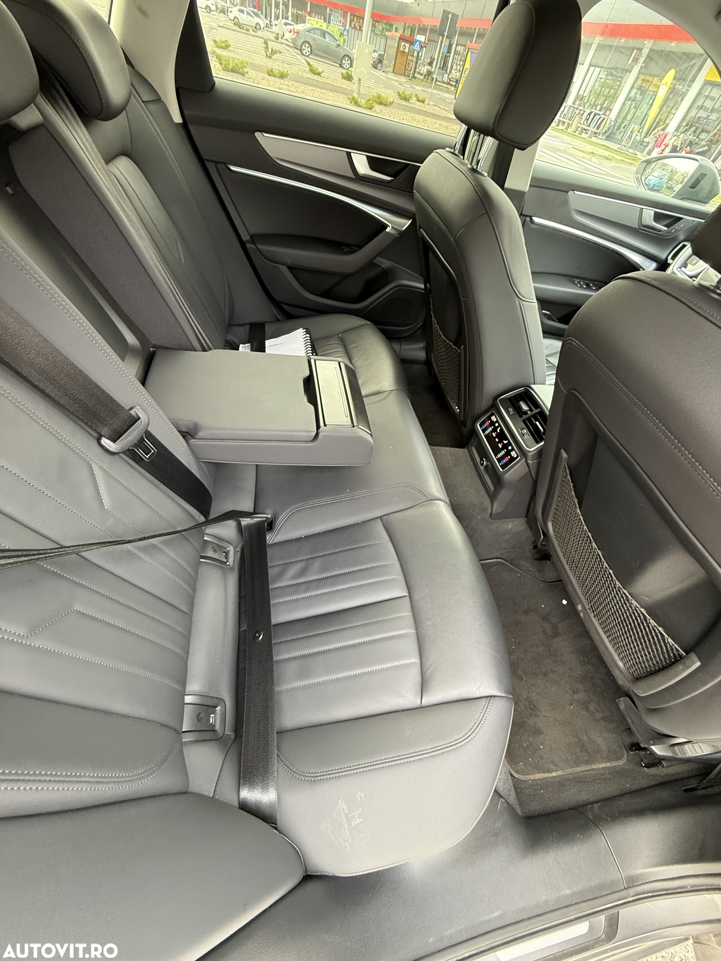 Audi A6 Avant 2.0 40 TDI S tronic Sport - 7