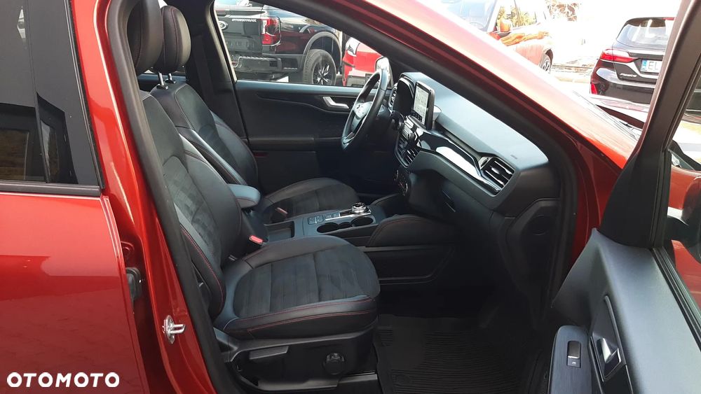 Ford Kuga 2.5P PHEV FWD ST-Line X - 21