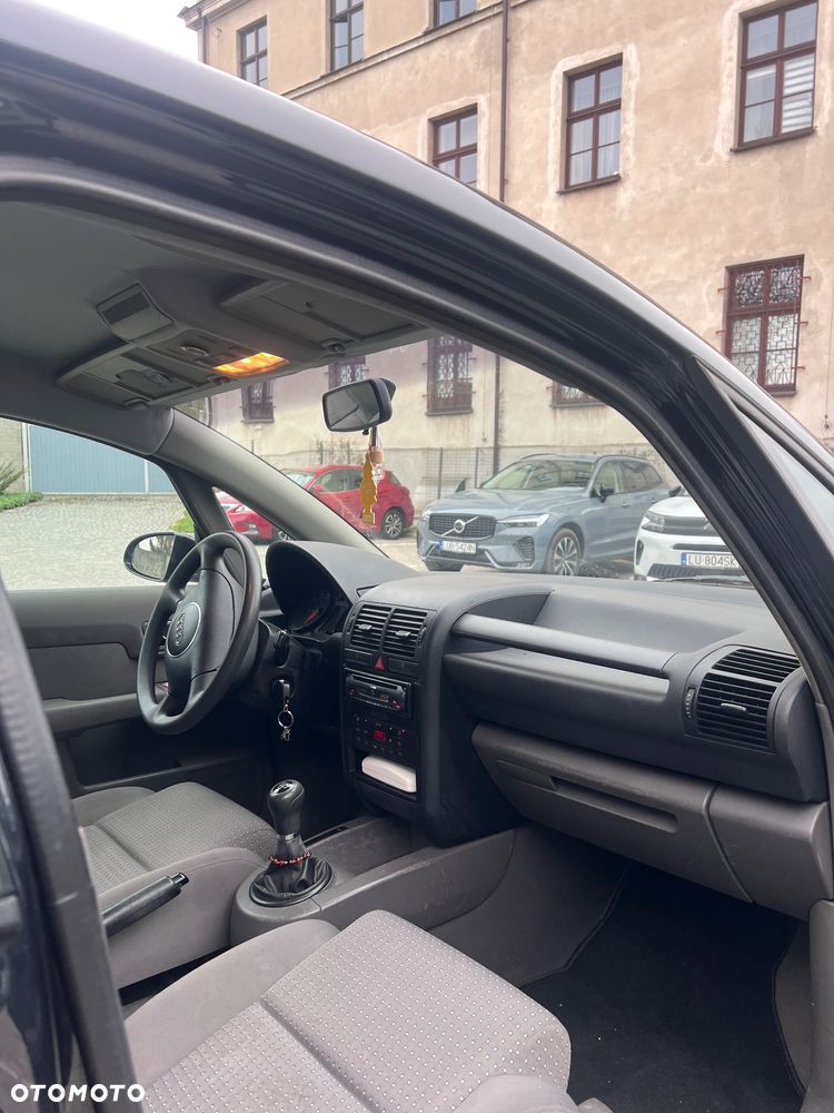Audi A2 1.4 - 5