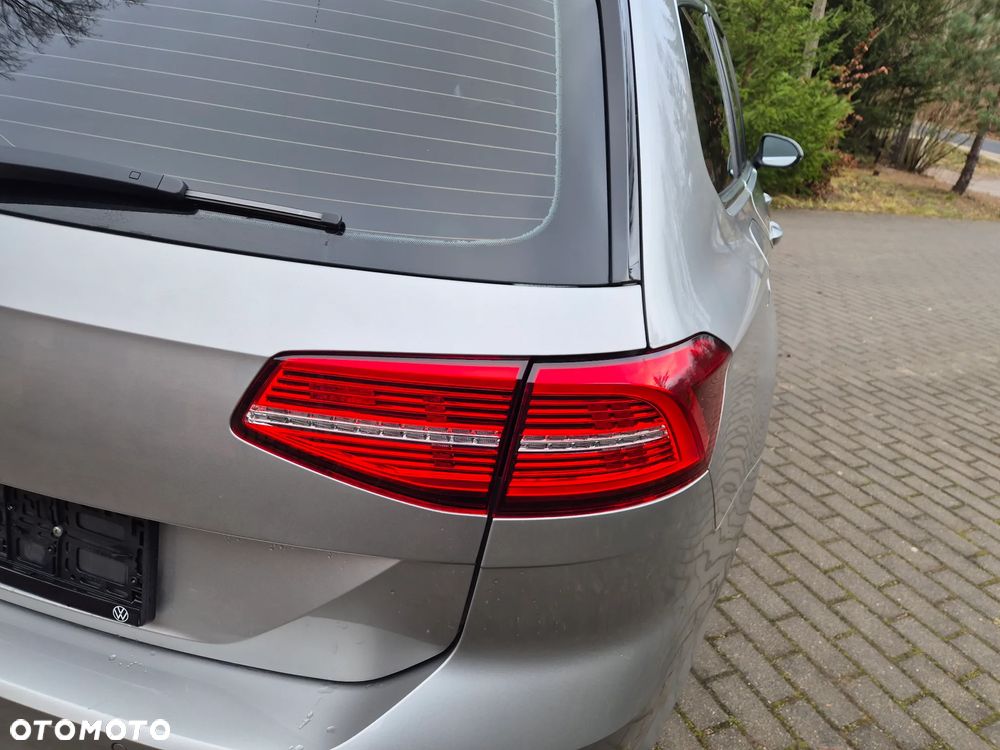 Volkswagen Passat 1.8 TSI (BlueMotion Technology) DSG Highline - 7