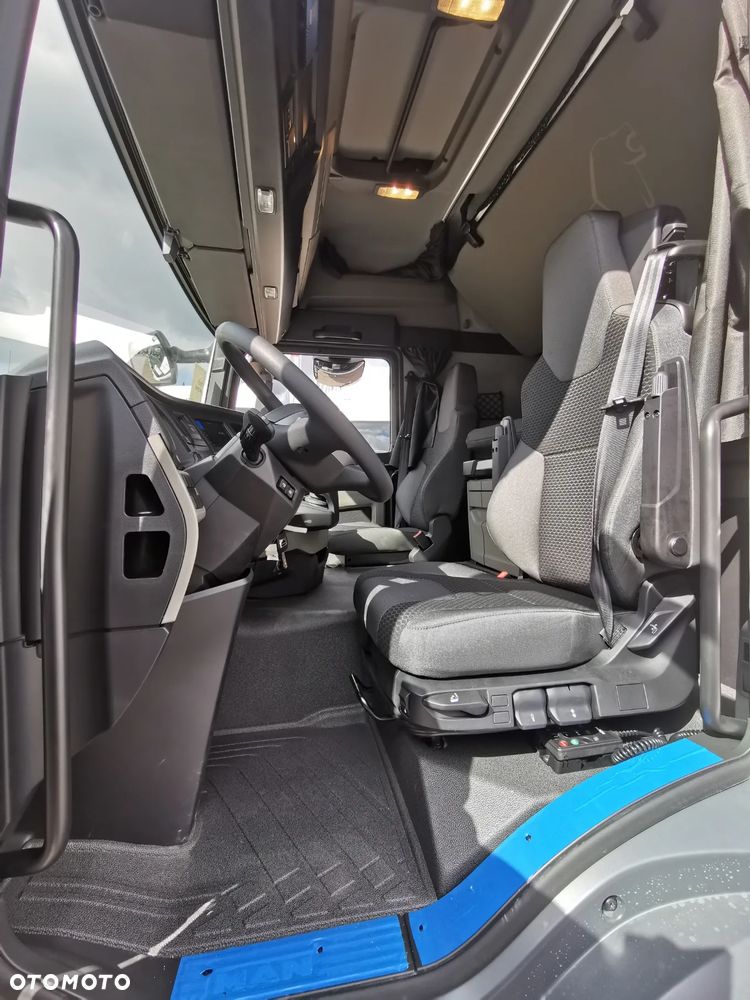 MAN MAN TGL 12.250 4x2 BL CH - 6