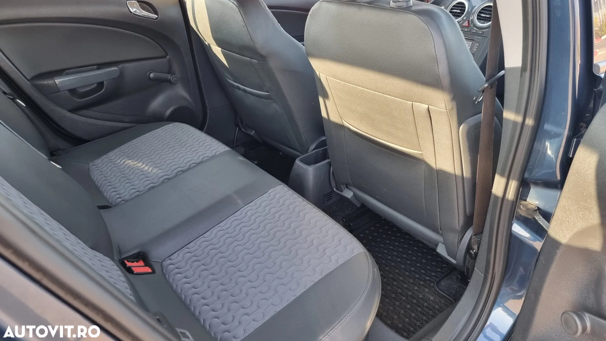 Opel Corsa 1.3 CDTI Cosmo - 29