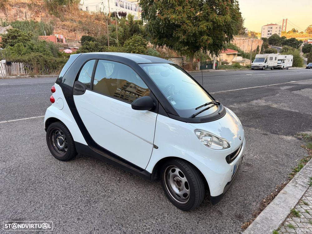 Smart ForTwo Coupé 1.0 mhd Pure 61 - 1