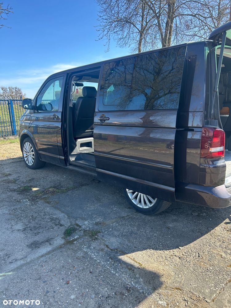 Volkswagen Multivan - 15