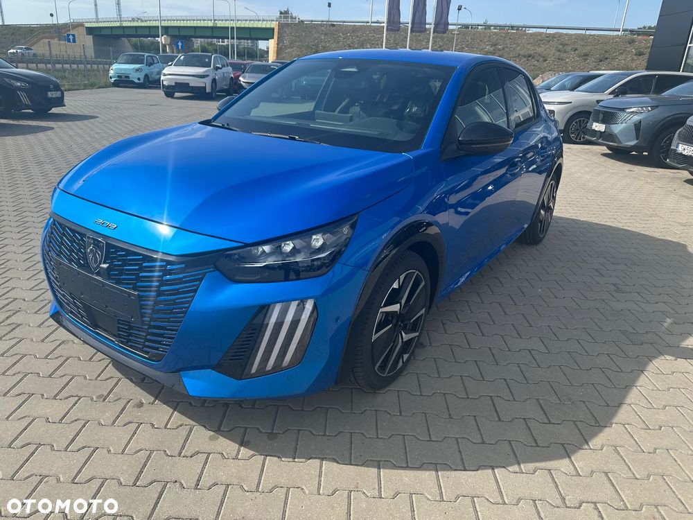 Peugeot 208 1.2 mHEV GT - 8