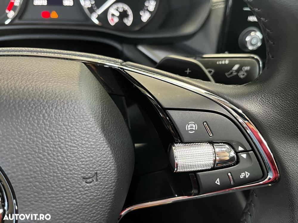 Skoda Octavia 2.0 TDI DSG Ambition - 22