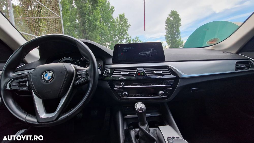 BMW Seria 5 520d - 15