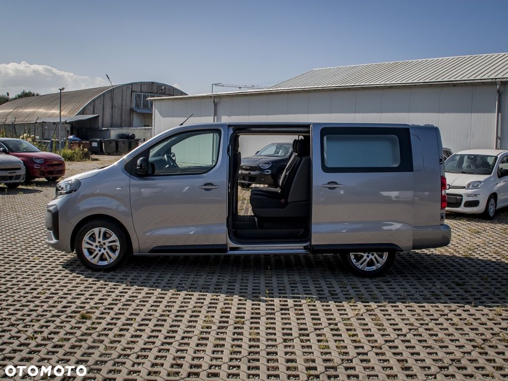 Opel VIVARO FURGON BRYG. XL 2.2 150KM AT - 12