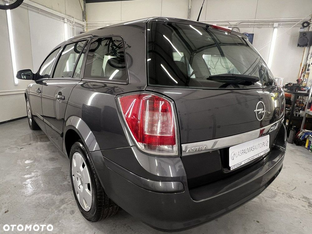 Opel Astra - 2