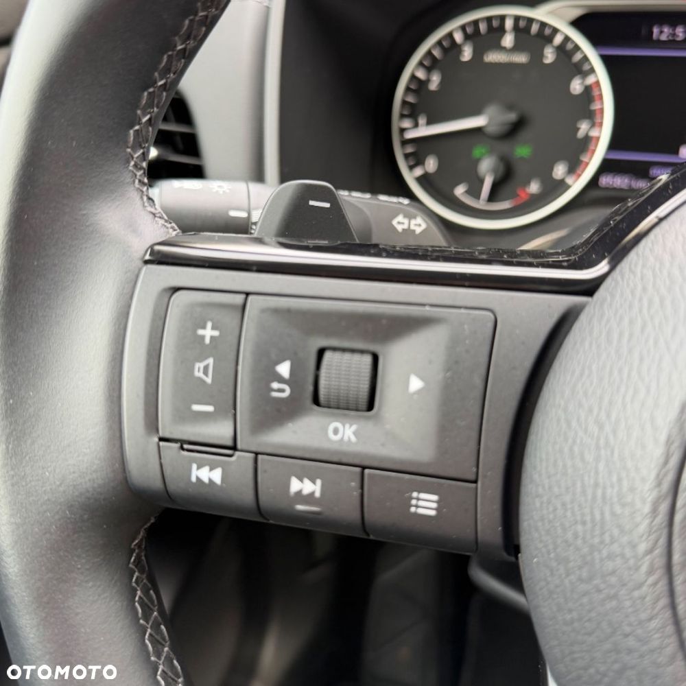 Nissan Qashqai 1.3 DIG-T MHEV Xtronic N-Design - 19