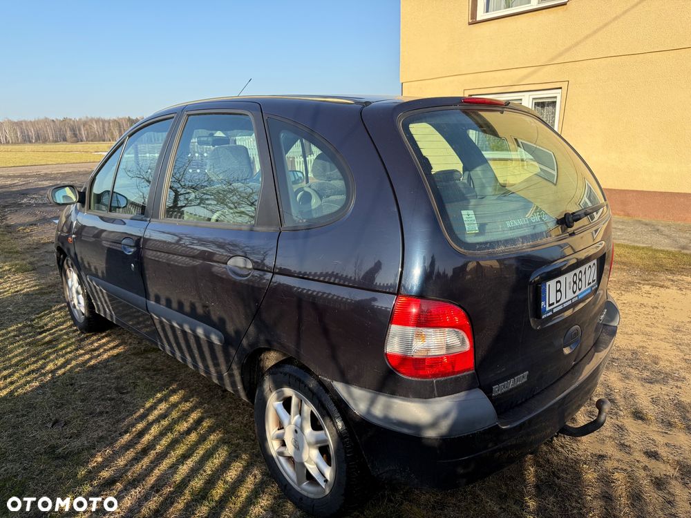 Renault Scenic 1.6 16V EXpression - 5