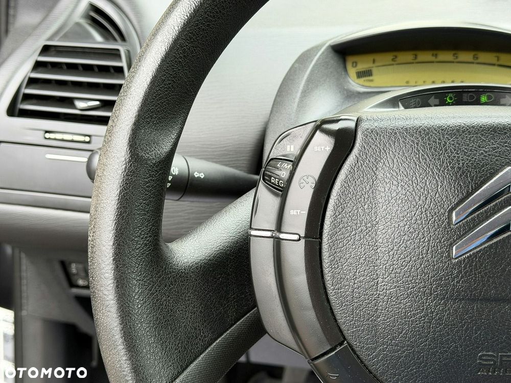 Citroën C4 - 10