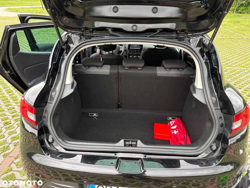 Renault Clio 1.2 16V Alize - 11
