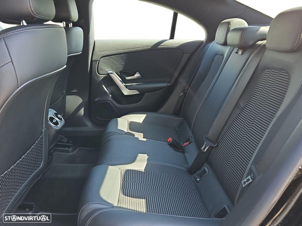 Mercedes-Benz CLA 180 d 8G-DCT Progressive - 16