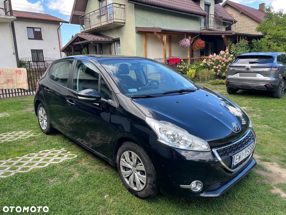 Peugeot 208 1.2 PureTech Style - 8