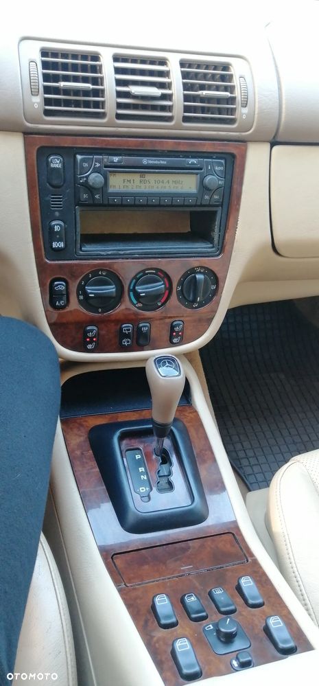 Mercedes-Benz ML - 11