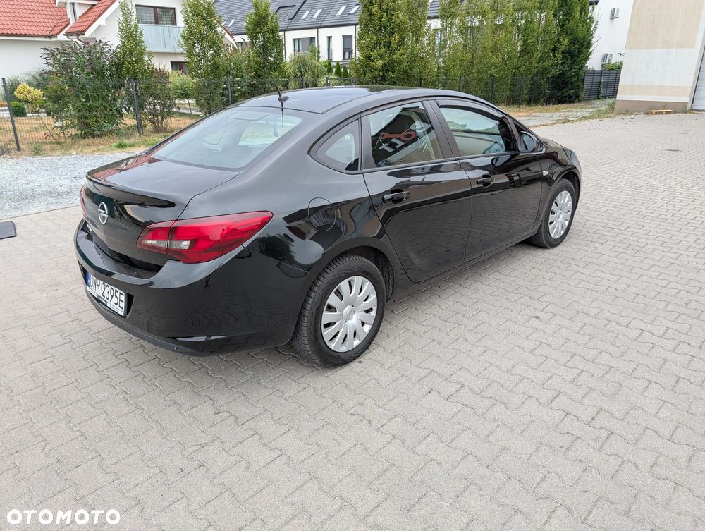 Opel Astra 1.4 T Active - 3
