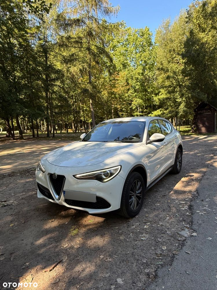 Alfa Romeo Stelvio - 9
