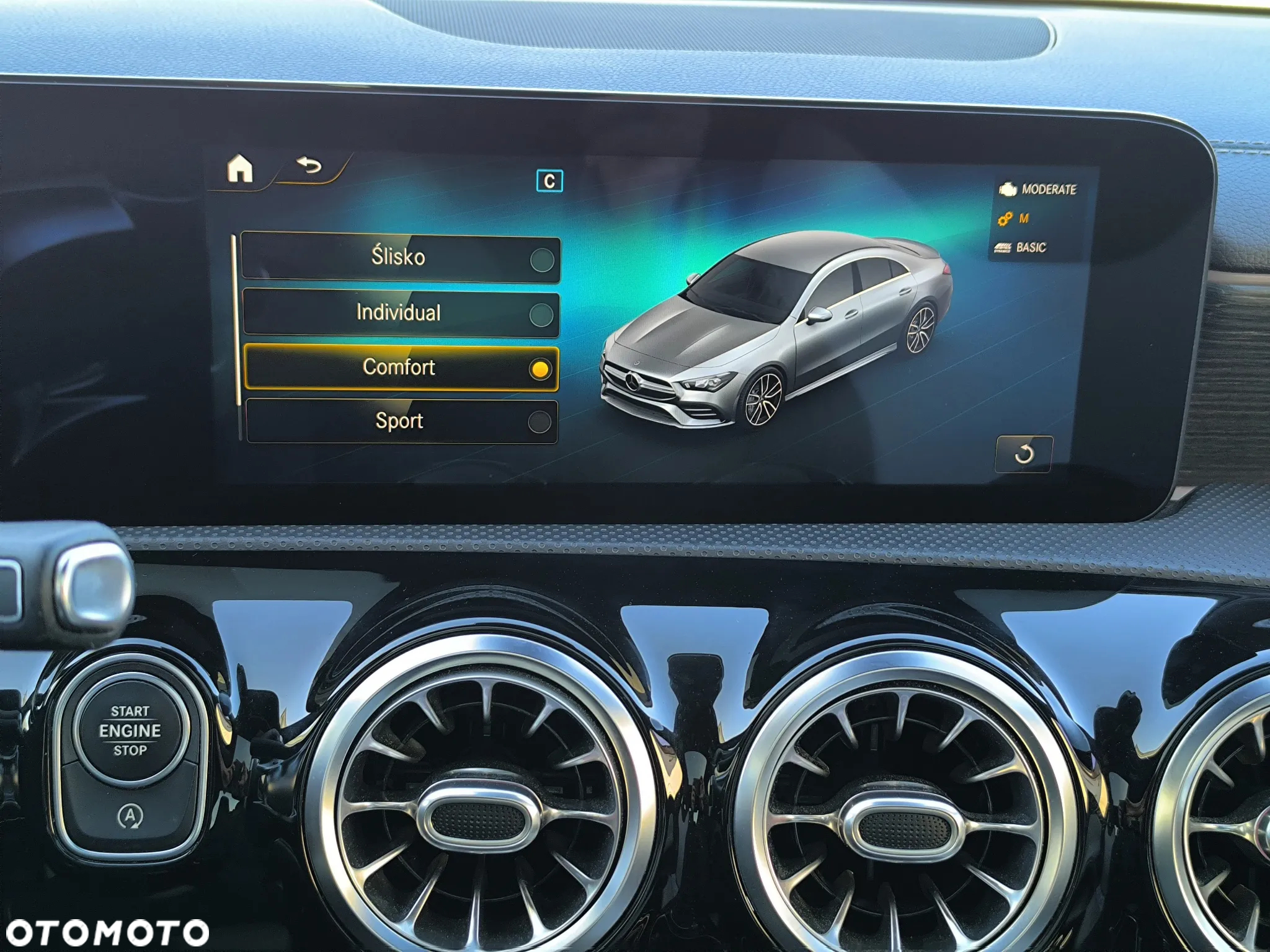 Mercedes-Benz CLA AMG 35 4-Matic 7G-DCT - 12