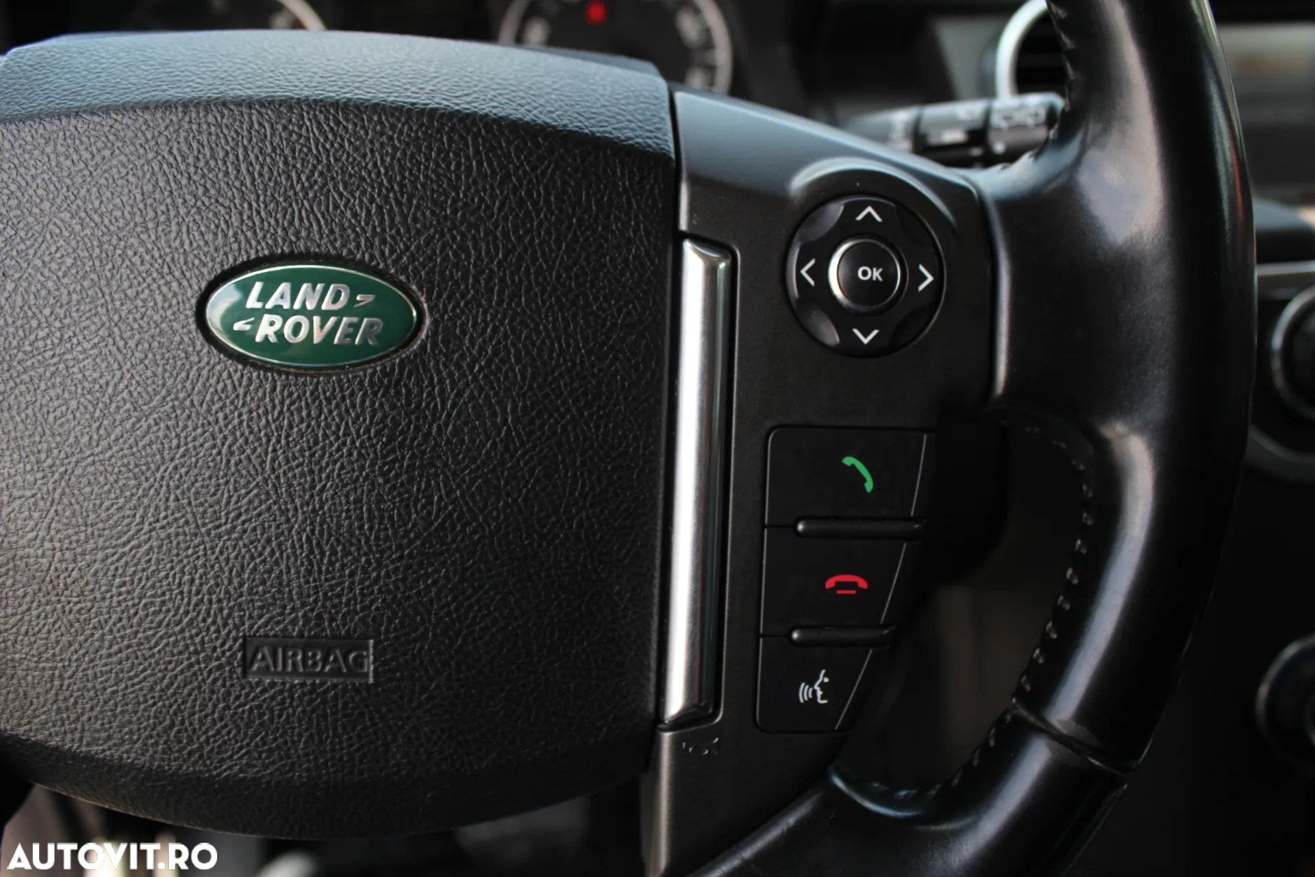Land Rover Discovery 4 3.0 TDV6 S Aut - 6