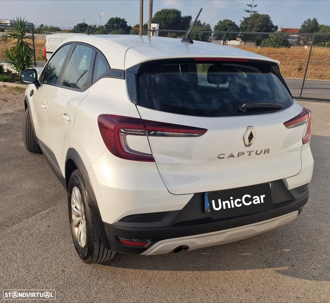 Renault Captur 1.5 dCi Exclusive - 4