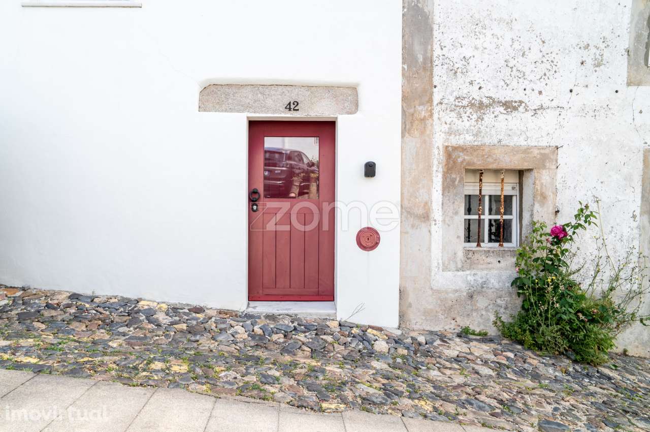 Casa pátio T2 ao Castelo de Castelo de Vide - Grande imagem: 2/40