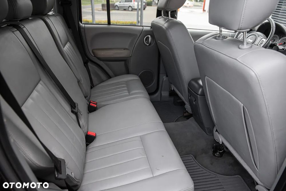 Jeep Cherokee 2.8 CRD Limited - 24