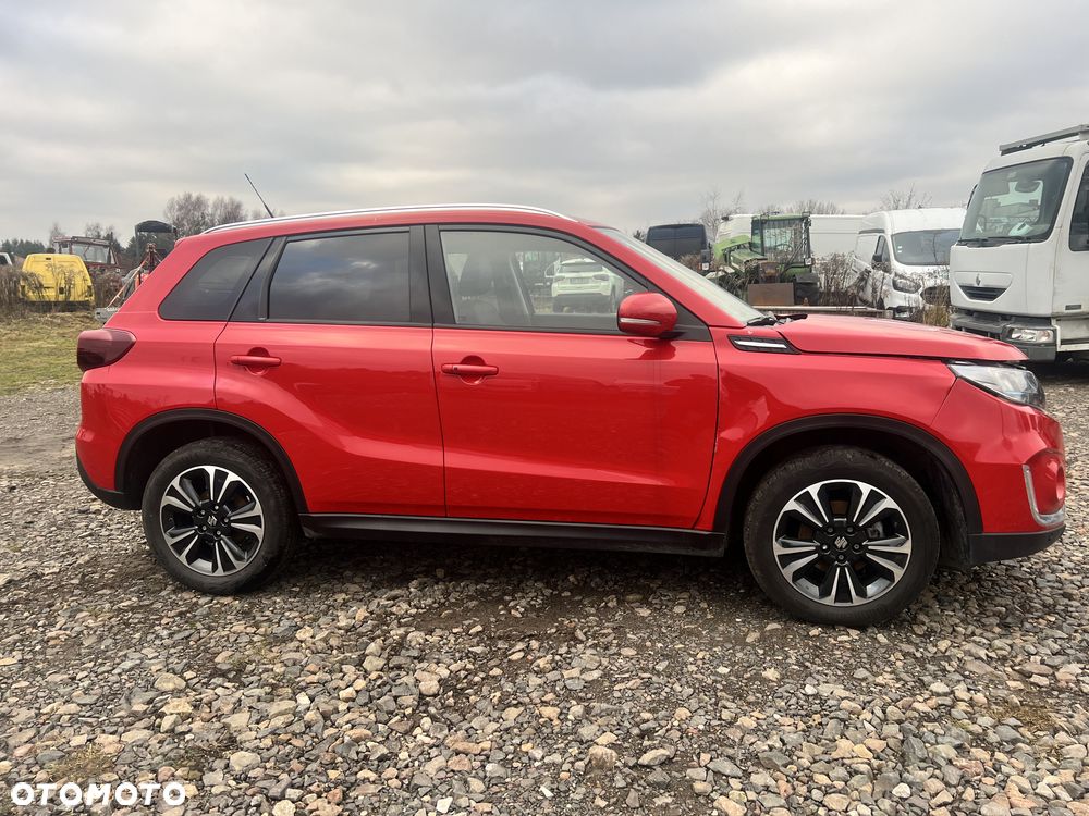 Suzuki Vitara 1.4 Boosterjet SHVS Premium 4WD - 3