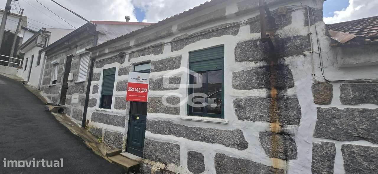 Moradia para Renovar em Selho, Guimarães - Grande imagem: 2/12