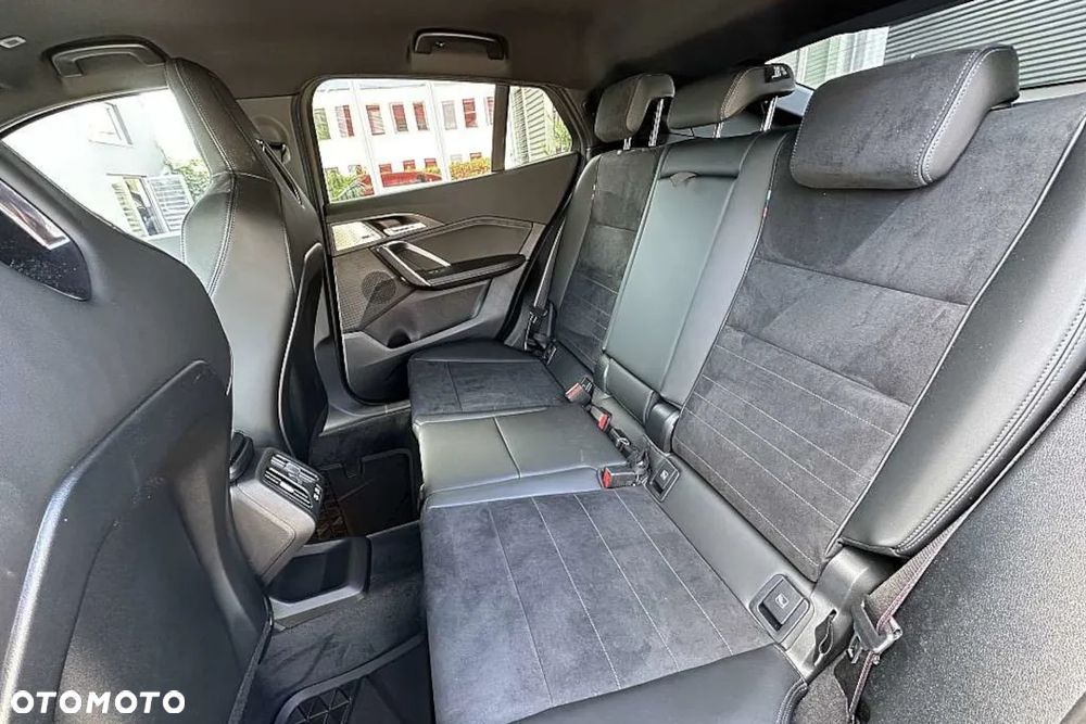 BMW X2 sDrive20i - 17