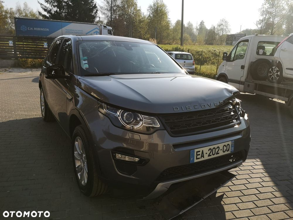 Land Rover Discovery Sport D180 R-Dynamic - 21